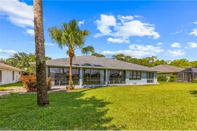 9882 Campbell Cir, Naples, FL 34109 - Photo 8