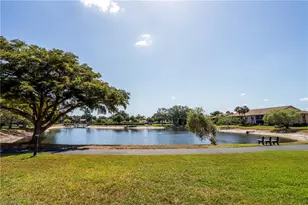 505 Lake Louise Cir, Naples, FL 34110 - Photo 18
