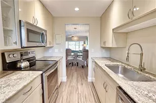820 Ketch Dr, Naples, FL 34103 - Photo 10