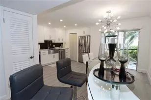 788 Park Shore Dr, Naples, FL 34103 - Photo 4