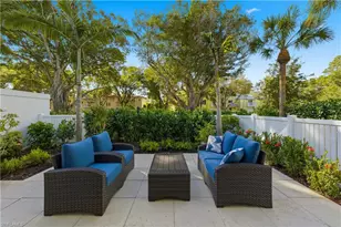 341 3rd Ave S, Naples, FL 34102 - Photo 1