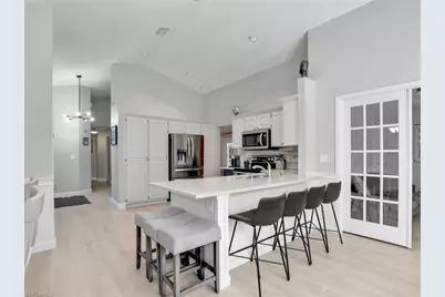2554 Outrigger Ln, Naples, FL 34104 - Photo 12