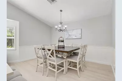 2554 Outrigger Ln, Naples, FL 34104 - Photo 16