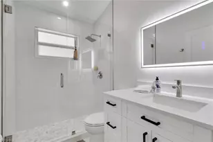 880 18th St NE, Naples, FL 34120 - Photo 18