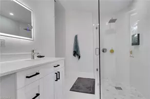880 18th St NE, Naples, FL 34120 - Photo 16