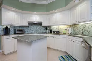 8990 Bay Colony Dr, Naples, FL 34108 - Photo 8