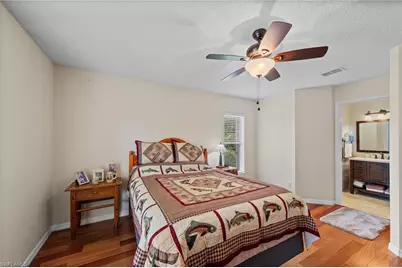 621 Squire Cir #204, Naples, FL 34104 - Photo 10