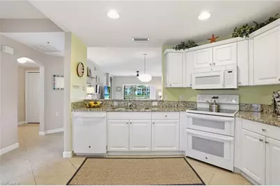 3039 Horizon Ln #2105, Naples, FL 34109 - Photo 12