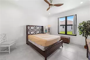 18355 Fairmont Dr, Naples, FL 34114 - Photo 24