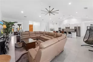 18355 Fairmont Dr, Naples, FL 34114 - Photo 46