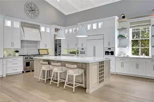 160 Broad Ave S, Naples, FL 34102 - Photo 18