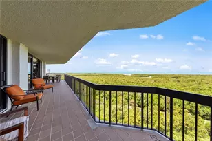 6001 Pelican Bay Blvd, Naples, FL 34108 - Photo 28