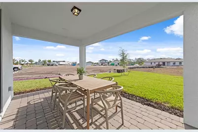 605 Oasis Lake Pl, Lehigh Acres, FL 33974 - Photo 34