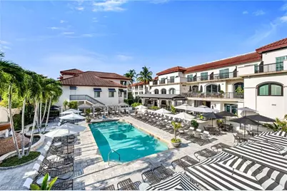 221 9th St S #123, Naples, FL 34102 - Photo 2