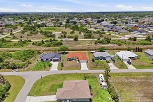 1011 Chadbourne Ave, Lehigh Acres, FL 33971 - Photo 46