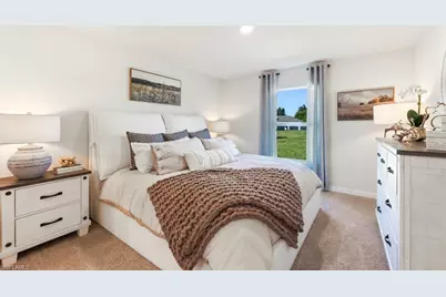 379 Radiant Sun Ln, Lehigh Acres, FL 33936 - Photo 12