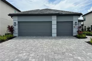 4191 Pegasus Wy, Naples, FL 34120 - Photo 2