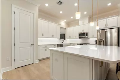 15328 Lucerna St #202, Naples, FL 34114 - Photo 12