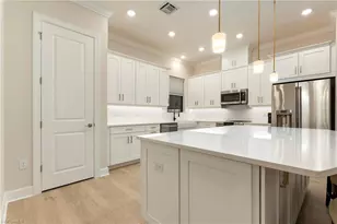 15328 Lucerna St, Naples, FL 34114 - Photo 12