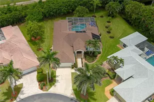 2050 Terrazzo Ln, Naples, FL 34104 - Photo 4