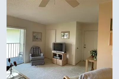 6184 Michelle Way #213, Fort Myers, FL 33919 - Photo 4