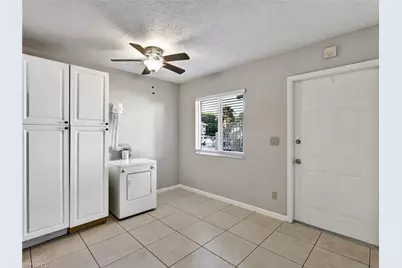 4621 Bayshore Dr #Q1, Naples, FL 34112 - Photo 10