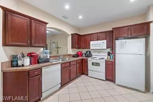 17529 Laurel Grove Ct, Fort Myers, FL 33967 - Photo 8