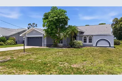17306 Meadow Lake Cir, Fort Myers, FL 33967 - Photo 2