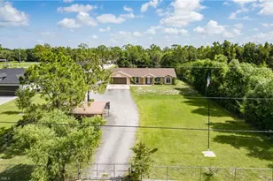 3325 50th Ave NE, Naples, FL 34120 - Photo 4