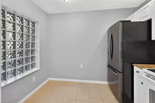 12171 Summergate Cir, Fort Myers, FL 33913 - Photo 6