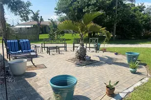 27599 Lime St, Bonita Springs, FL 34135 - Photo 10