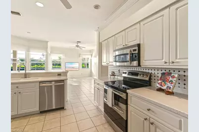 2051 Morning Sun Ln, Naples, FL 34119 - Photo 6