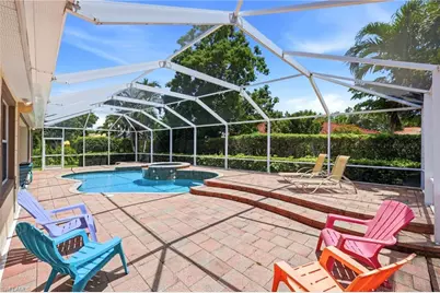 3951 Ruxton Rd, Naples, FL 34116 - Photo 2