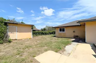 521 Fifth Ave, Lehigh Acres, FL 33972 - Photo 2