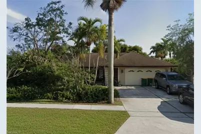 240 Nottingham Dr, Naples, FL 34109 - Photo 1