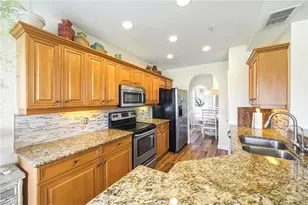 3053 Driftwood Way, Naples, FL 34109 - Photo 6