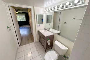 1250 Wildwood Lakes Blvd, Naples, FL 34104 - Photo 24