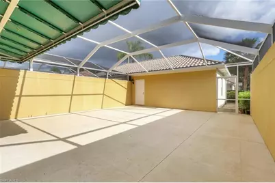 6284 Towncenter Cir, Naples, FL 34119 - Photo 26