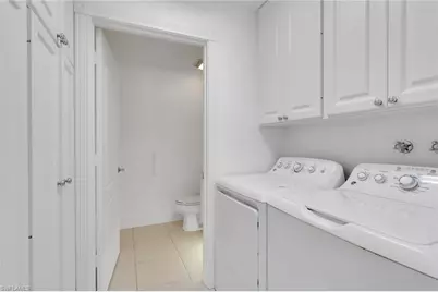 6284 Towncenter Cir, Naples, FL 34119 - Photo 28