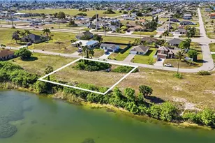 527 NW 24th Terrace, Cape Coral, FL 33993 - Photo 6
