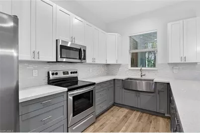 2745 22nd Ave NE, Naples, FL 34120 - Photo 4