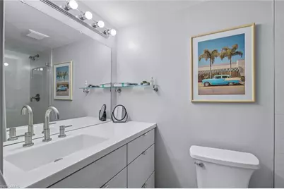 3410 Gulf Shore Blvd N #203, Naples, FL 34103 - Photo 14