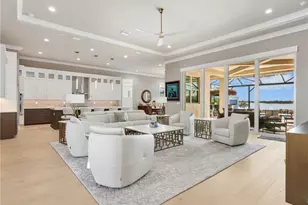 9171 Wisteria Wy, Naples, FL 34114 - Photo 6