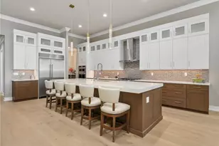 9171 Wisteria Wy, Naples, FL 34114 - Photo 4