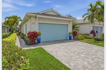 8947 Saint Lucia Dr, Naples, FL 34114 - Photo 18