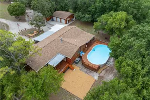 17021 Shelby Ln, North Fort Myers, FL 33917 - Photo 4