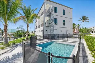 855 Lagoon St, Fort Myers Beach, FL 33931 - Photo 4