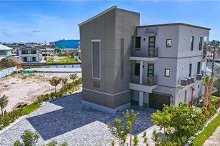 855 Lagoon St, Fort Myers Beach, FL 33931 - Photo 1