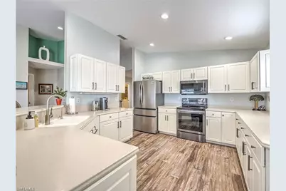 8460 Southbridge Dr #2, Estero, FL 33967 - Photo 10