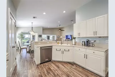 8460 Southbridge Dr #2, Estero, FL 33967 - Photo 12